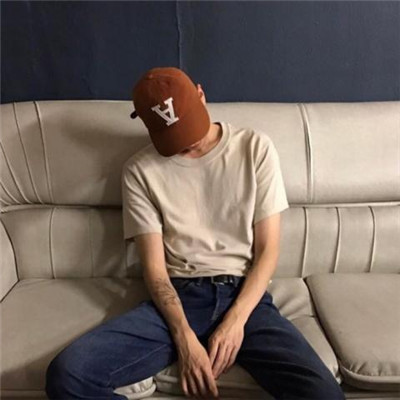 抖音流行图片头像男生帅气