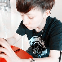 非主流90后的清新自然的男生qq头像图片