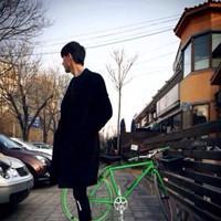 潇洒帅气的男生qq个性头像