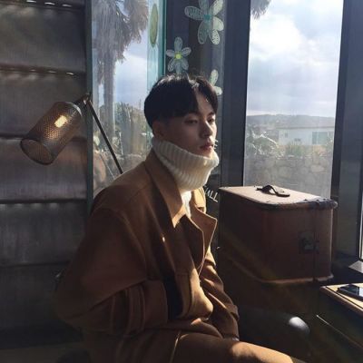 扣扣阳光帅气男生头像图片精选