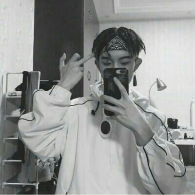 好看的头像男手机控