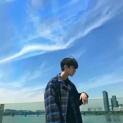 qq男生头像可爱帅气高清图片