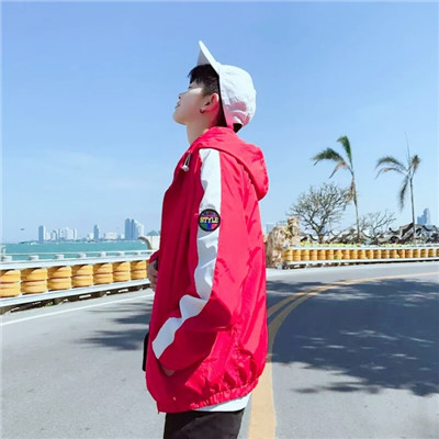 qq唯美帅气的男生头像高冷范