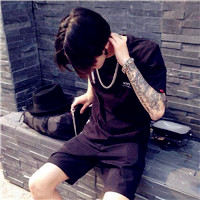 qq头像纹身男生痞子