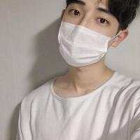 清爽帅气夏季男生头像