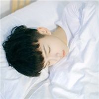 慵懒阳光男生扣扣头像