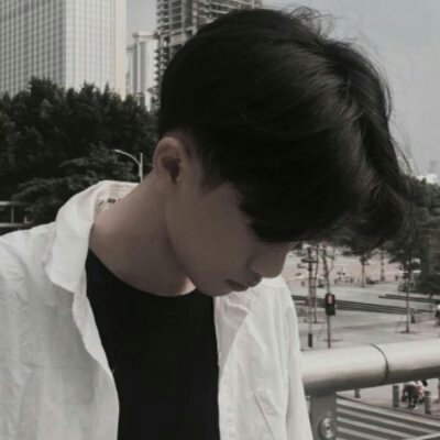2019男生伤感头像大全超拽帅气