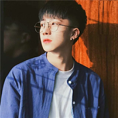 最新版男生阳光帅气头像