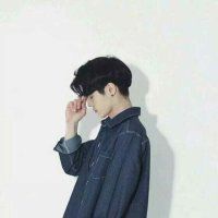 高清男生韩范头像最新版