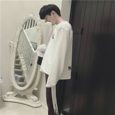 抖音很帅的小哥哥照片头像大全