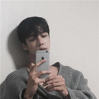 孤独颓废一个人的男生头像