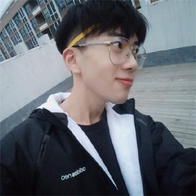 费启鸣照片头像高清无水印版