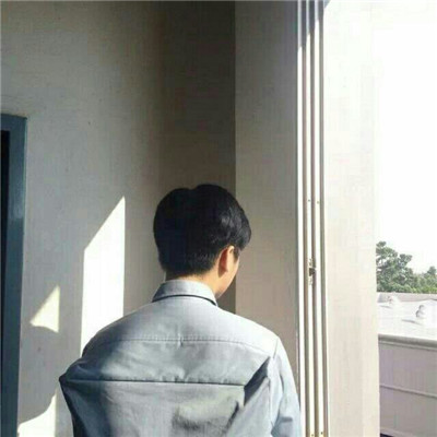 扣扣头像男生背影伤感头像大全
