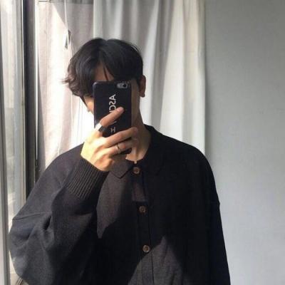 另类有个性的男生微博头像精选