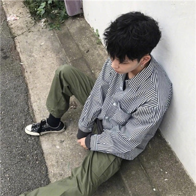 快手帅气男生头像图片精选