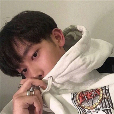 快手帅气男生头像图片精选