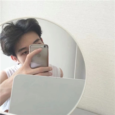 男生帅气头像高清图片大全