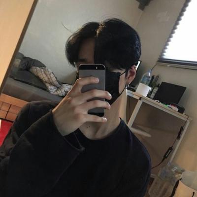 年最新版网红头像男高冷