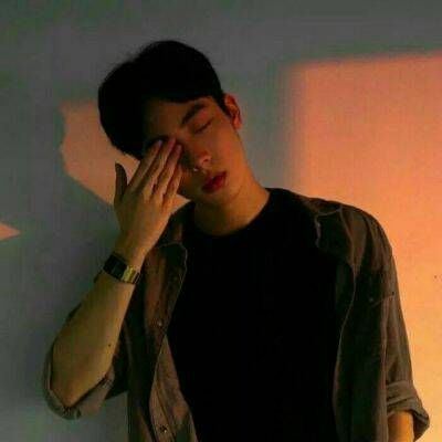 高冷帅气男生小丑头像