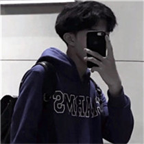 手机挡脸男生头像