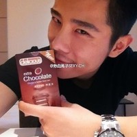 有点霸气是个疯子疯子疯子的男人头像