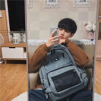 帅帅的男生头像兄弟头像大全
