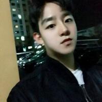 帅气型男范男生头像图片