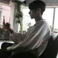 女生爱慕的时尚男生头像