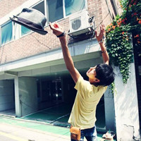 有点萌样帅气阳刚好看的男生头像图片