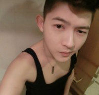 有着王者之气时尚qq头像男生帅气