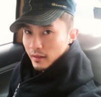 有着王者之气时尚qq头像男生帅气