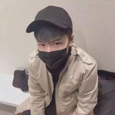 成熟帅气超酷男生头像图片