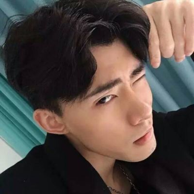最新版qq头像男生帅气冷酷