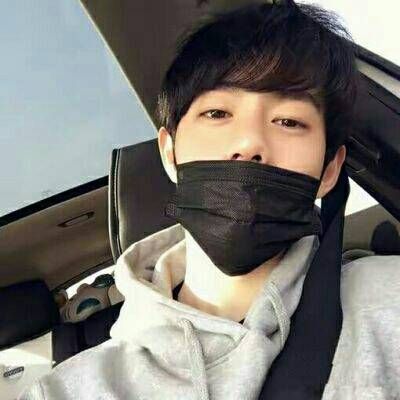 最新唯美头像男生孤独伤感