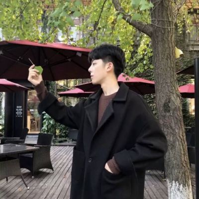 最新唯美头像男生孤独伤感