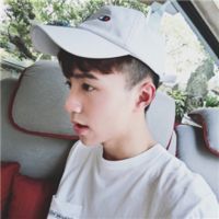 文艺白衣帅哥头像图片大全