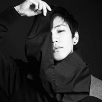 黑白头像男生冷酷伤感最新版