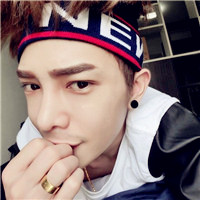 耍酷卖萌比较拽的时尚男生头像