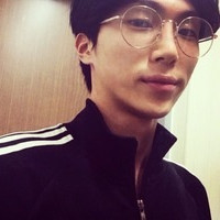 小清新阳光男生头像大全90后