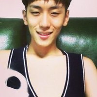 小清新阳光男生头像大全90后