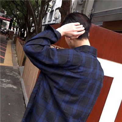 霸气男生戴口罩不露脸头像