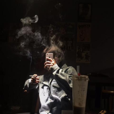 快手头像男生480x480帅气冷酷