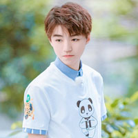 王俊凯头像帅气2018