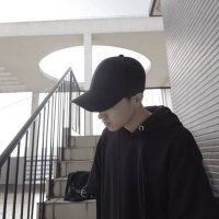灵魂背叛的男生头像