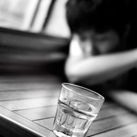 韩系男生冷酷qq头像