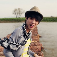 长的很帅气的瓜子脸qq非主流头像图片最给力的