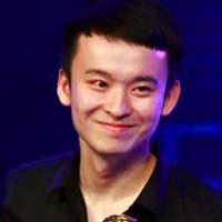 充满青春气息董子健QQ头像