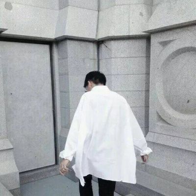 微信个性超拽霸气男生背影头像