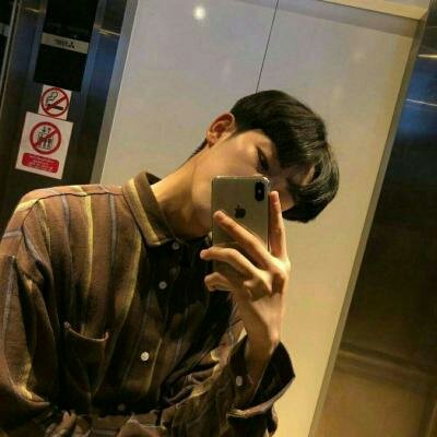 qq男生头像高冷霸气大全