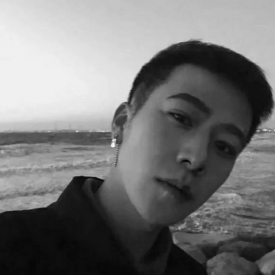 微信黑白炫酷男生头像大全